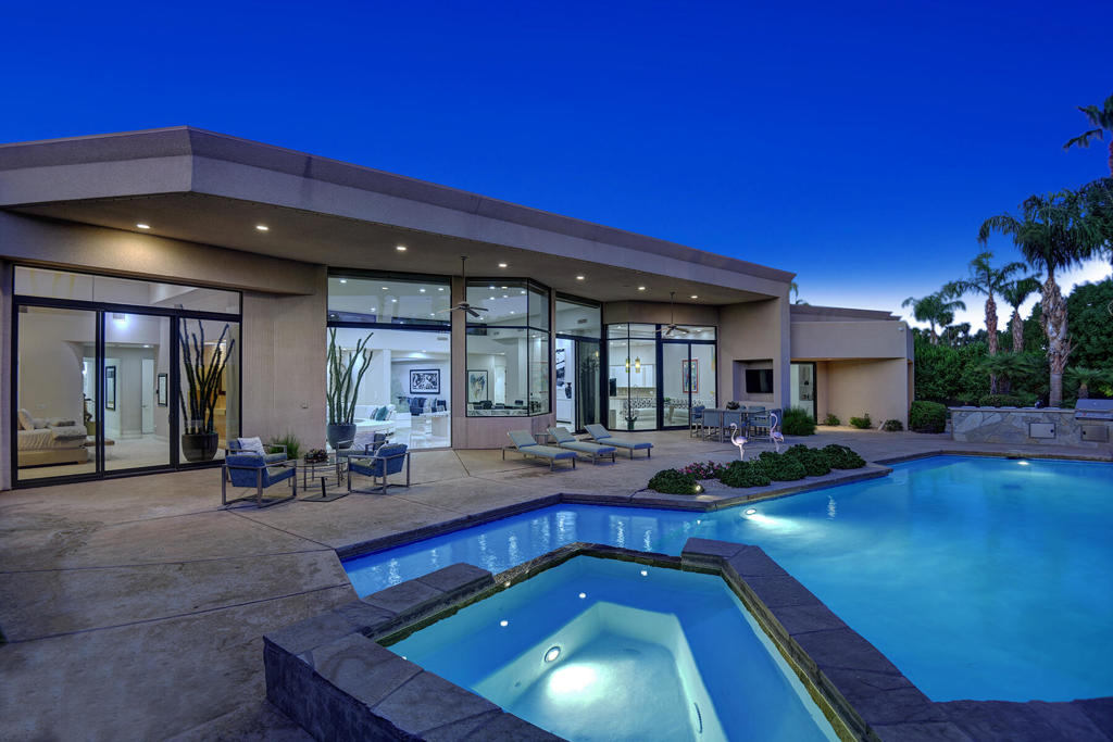 23 Villaggio Place Property Photo 8
