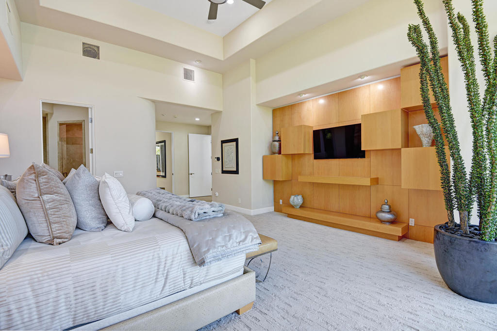 23 Villaggio Place Property Photo 19