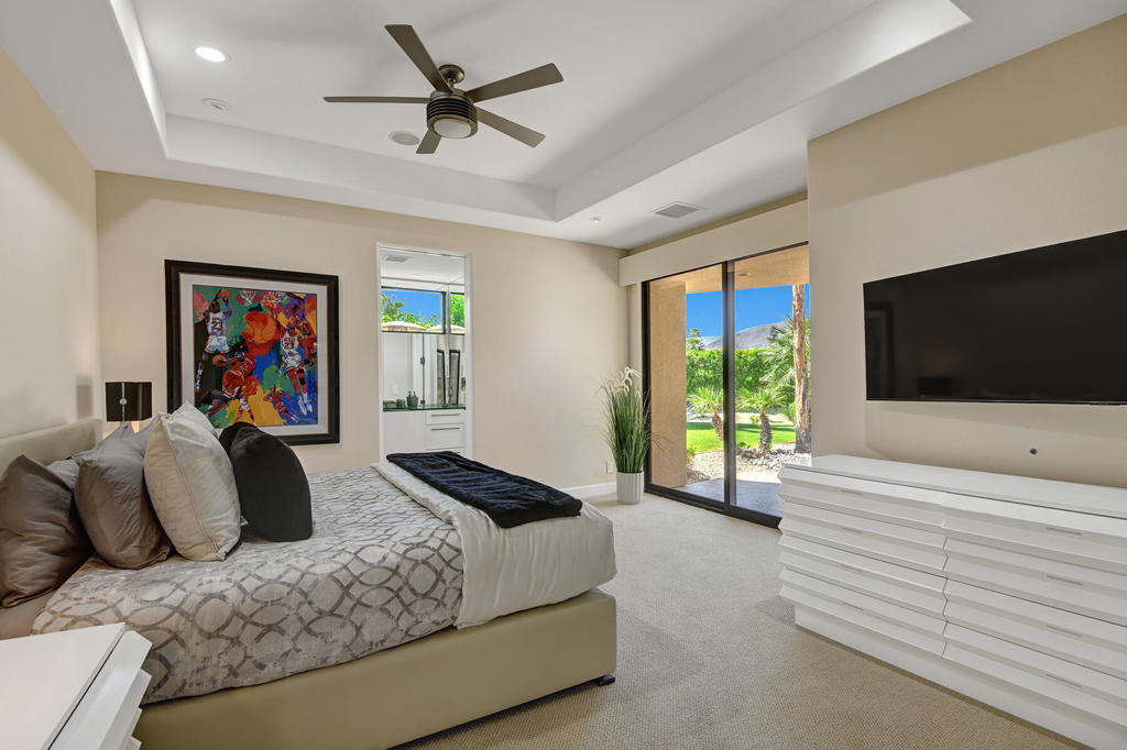 23 Villaggio Place Property Photo 34