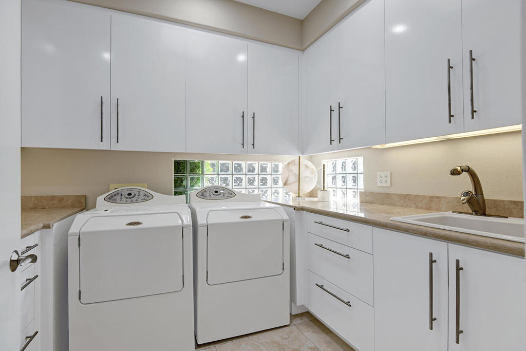 23 Villaggio Place Property Photo 43