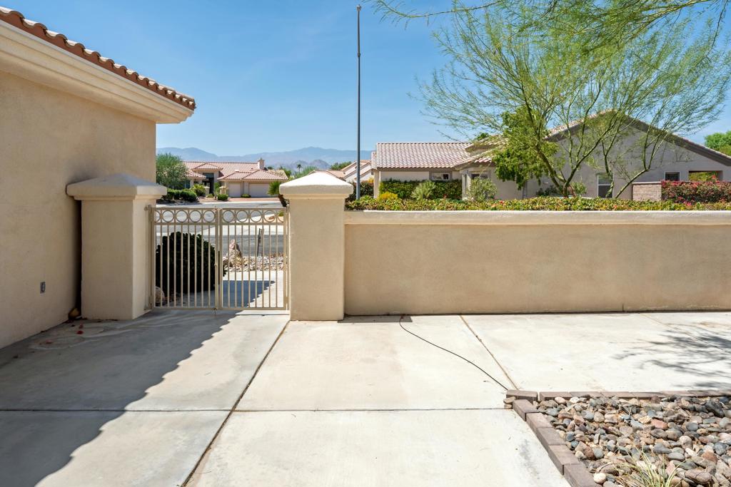 78432 Platinum Drive Property Photo 7