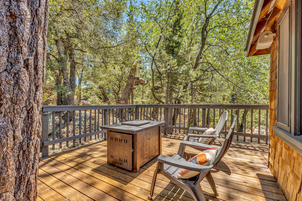 24701 Schaffer Drive Property Photo 34
