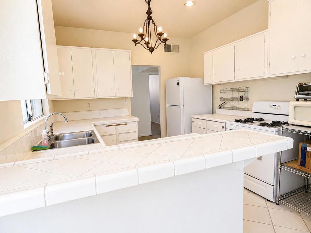866 N Topaz Circle Property Photo 19