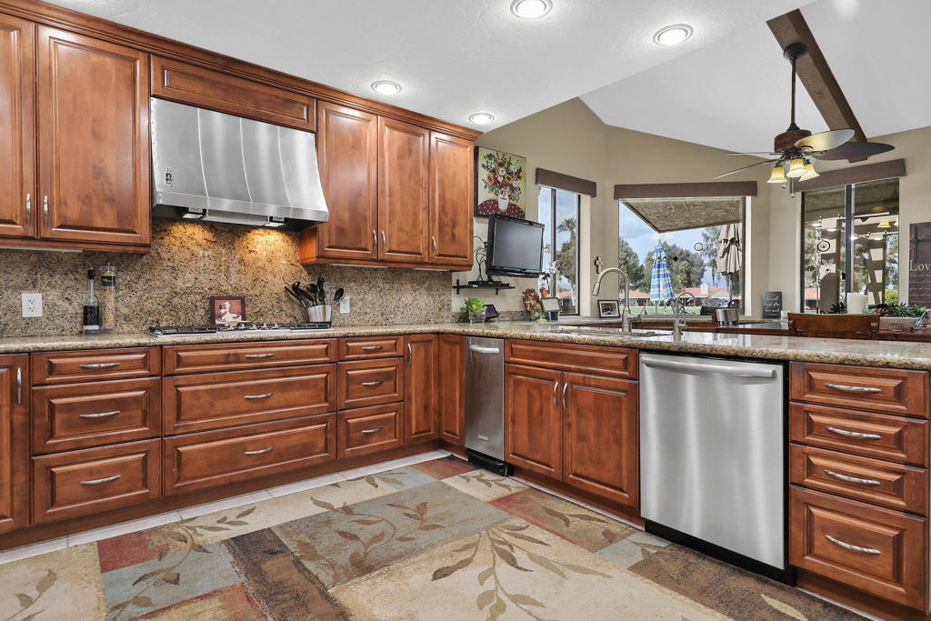 43761 Chapelton Drive Property Photo 10