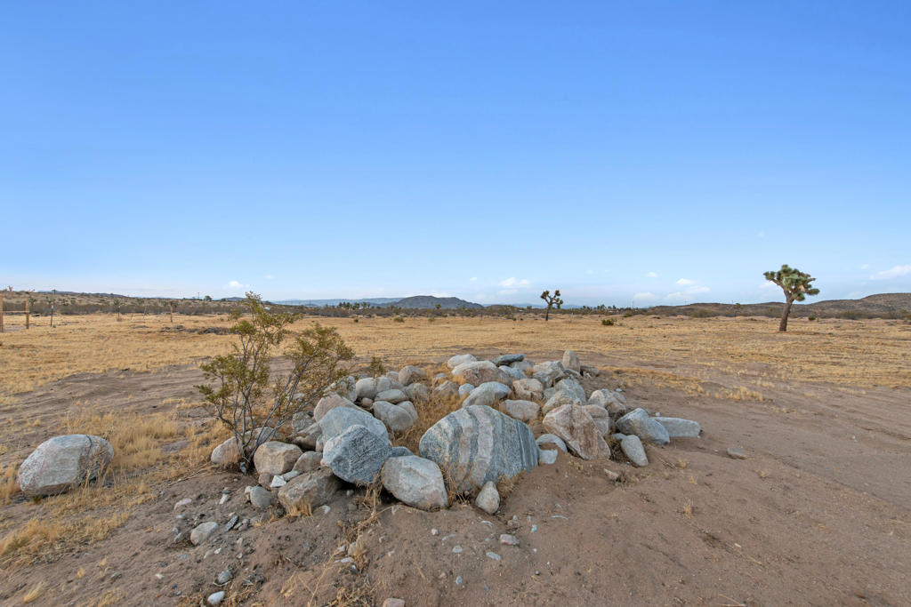 226 Rainbow Road Property Photo 11