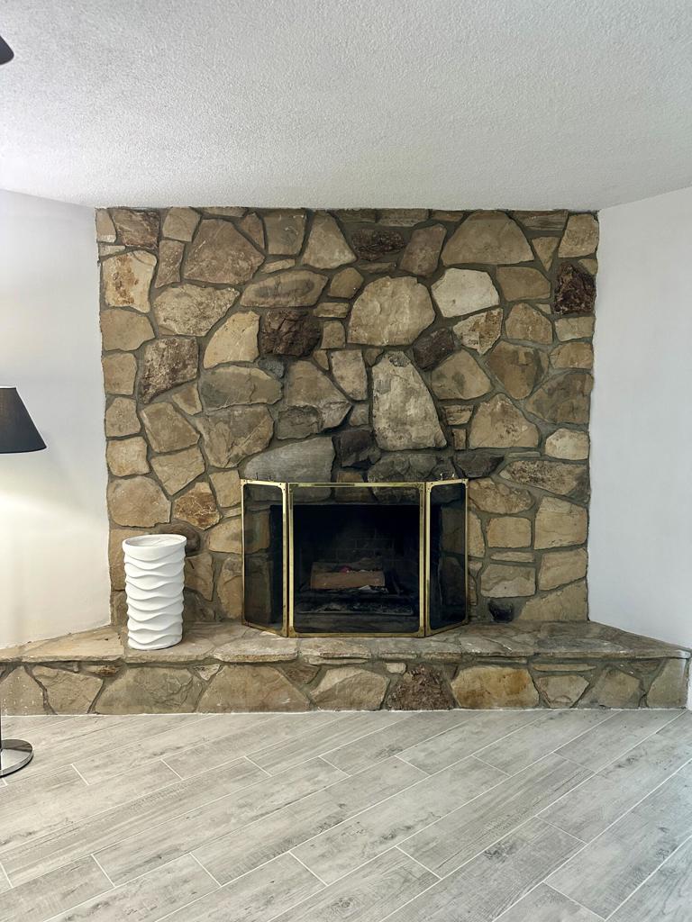 9831 Mesquite Avenue Property Photo 12