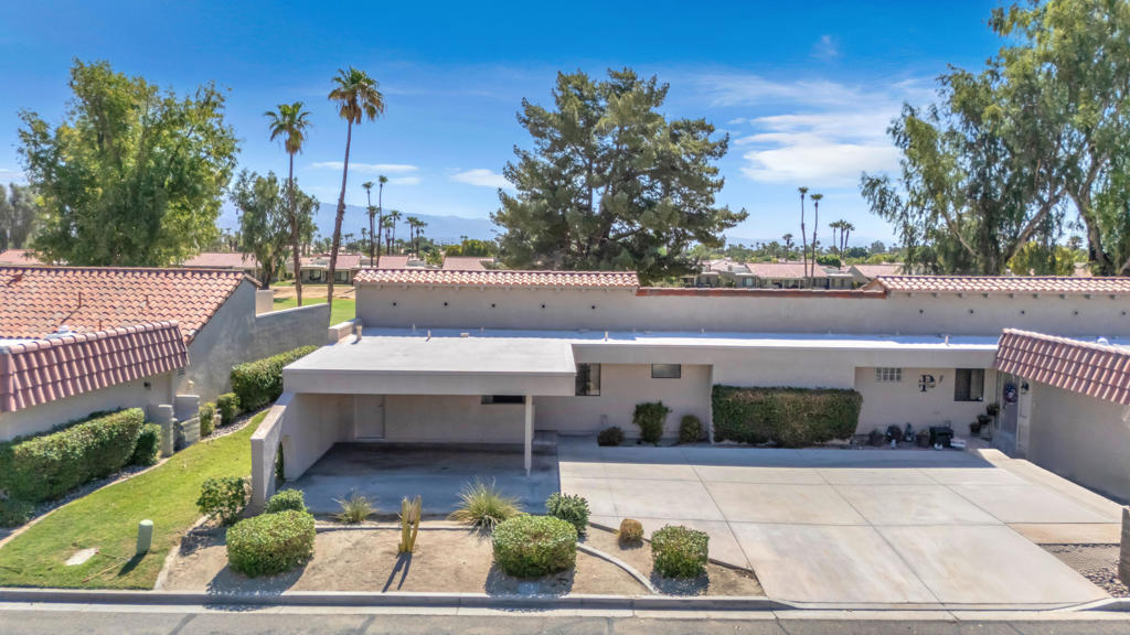 40432 Bay Hill Way Property Photo 1