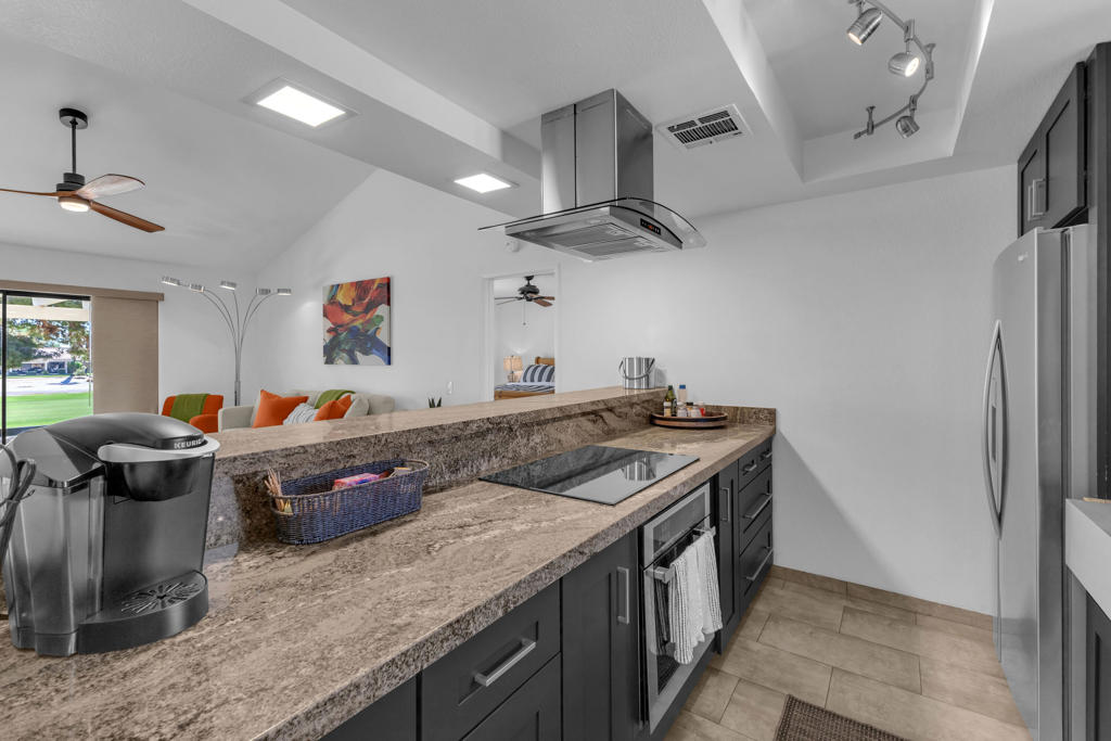 40432 Bay Hill Way Property Photo 6