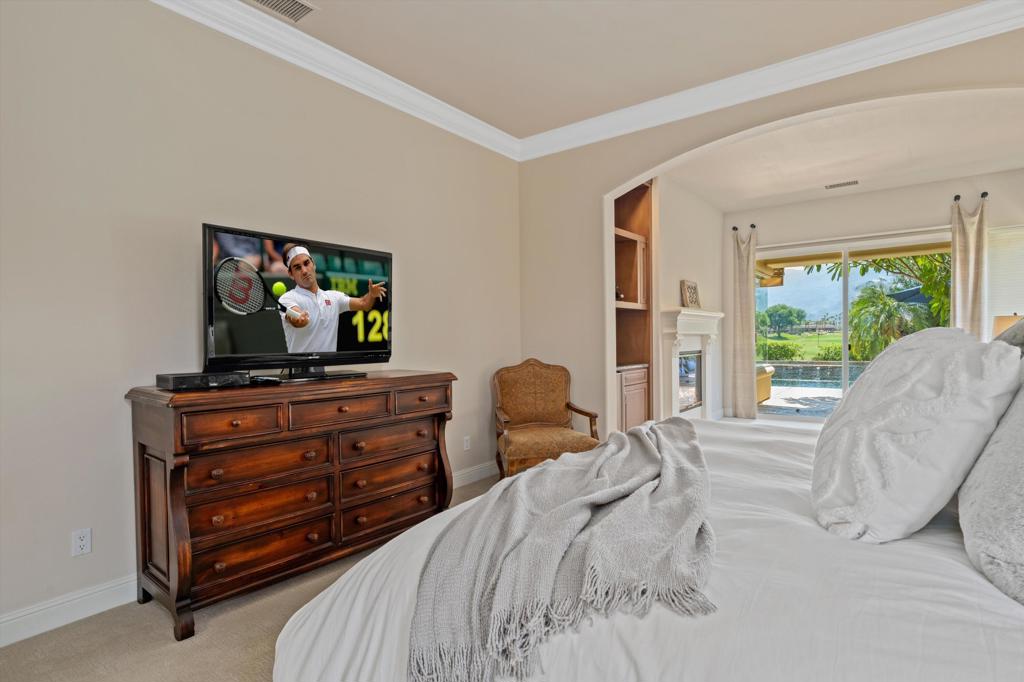 55493 Southern Property Photo 35