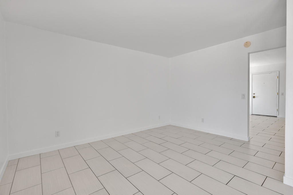 1282 Sunflower Circle N Property Photo 14