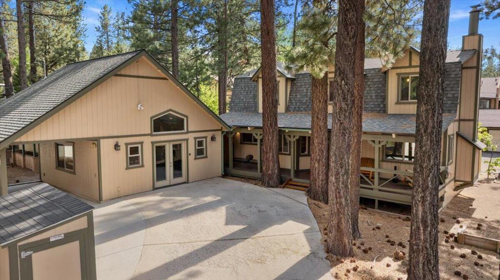572 Ponderosa Drive Property Photo 4