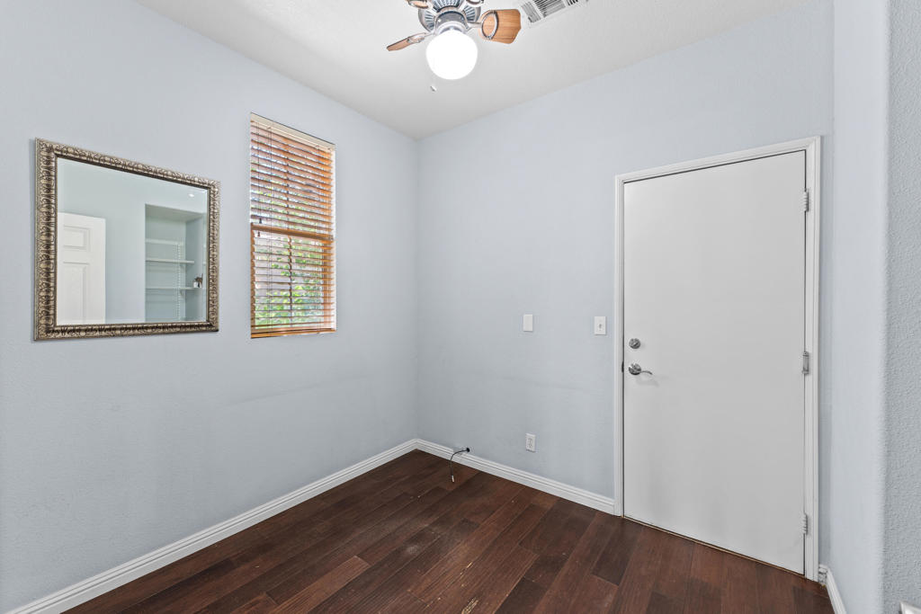 29604 Sandy Court Property Photo 17