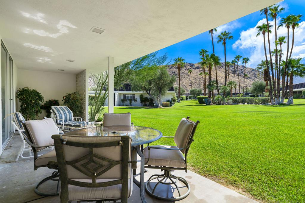 2515 E Jacaranda Road Property Photo 13