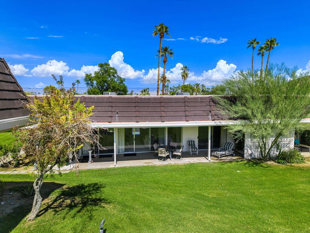 2515 E Jacaranda Road Property Photo 32
