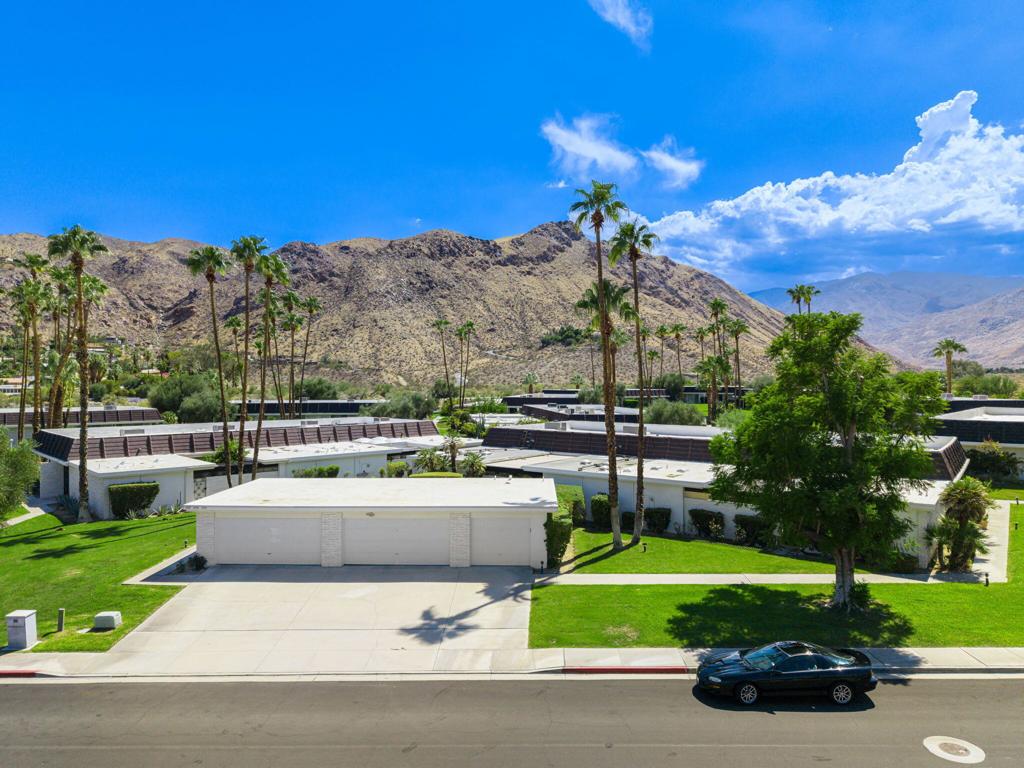 2515 E Jacaranda Road Property Photo 34