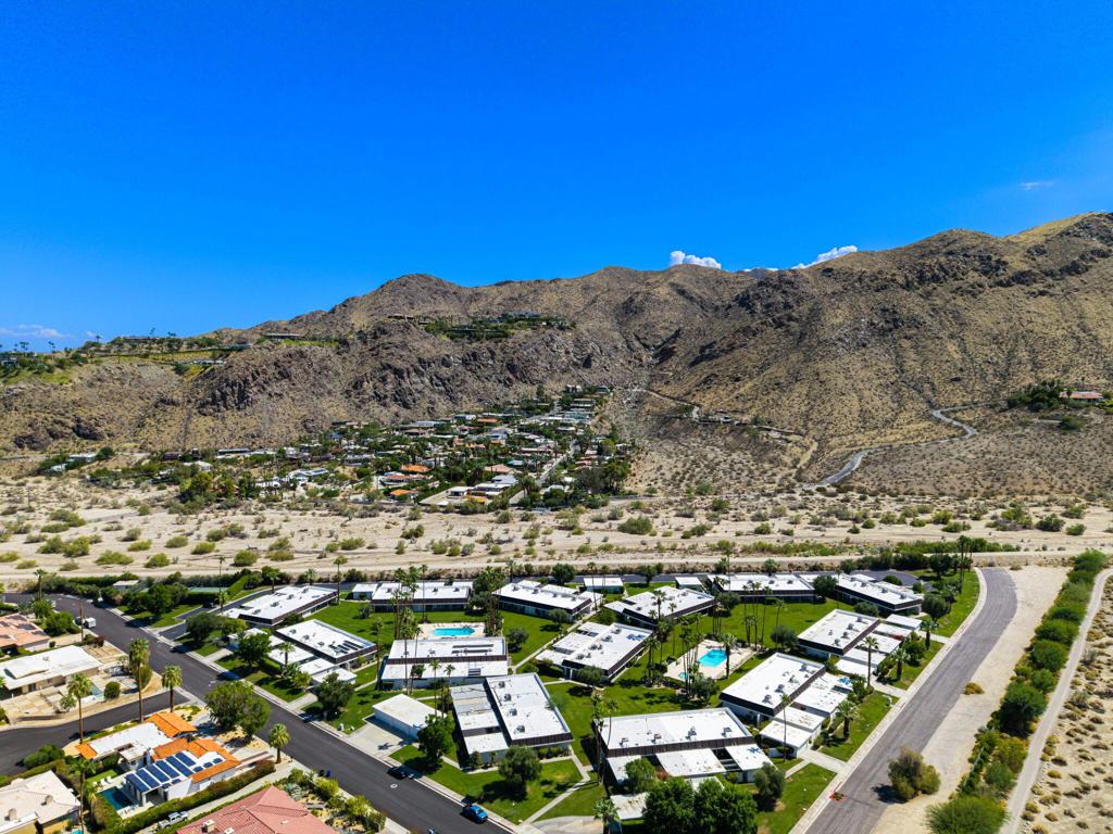2515 E Jacaranda Road Property Photo 44
