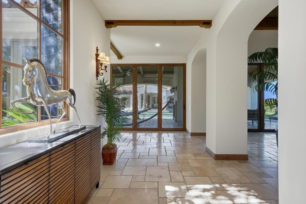 5 Mirada Circle Property Photo 4