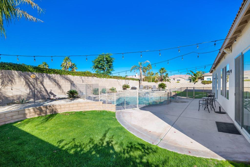 43569 Parkway Esplanade E Property Photo 6