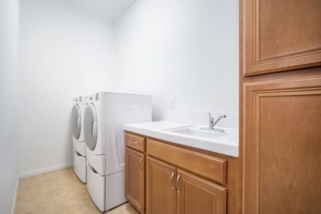 43569 Parkway Esplanade E Property Photo 23
