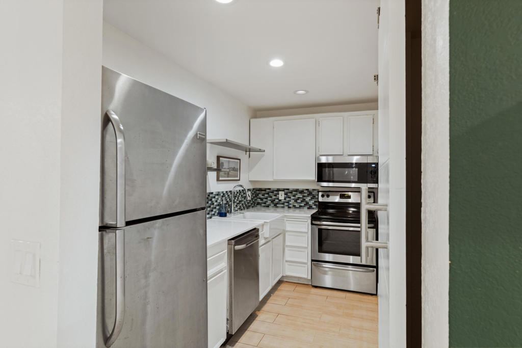 510 N Villa Court 107 Property Photo 10