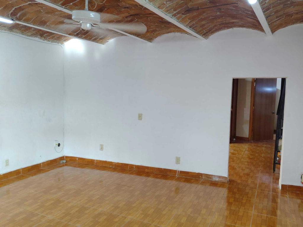 A- N Avenida Santiago Property Photo 2