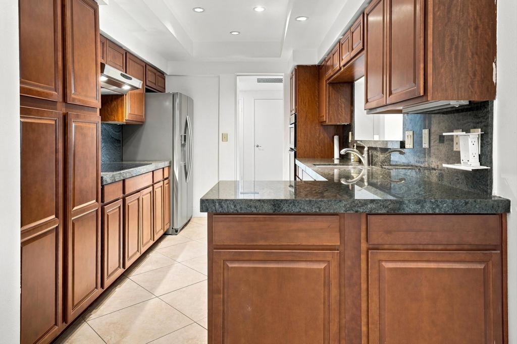 900 Island Drive 105 Property Photo 20
