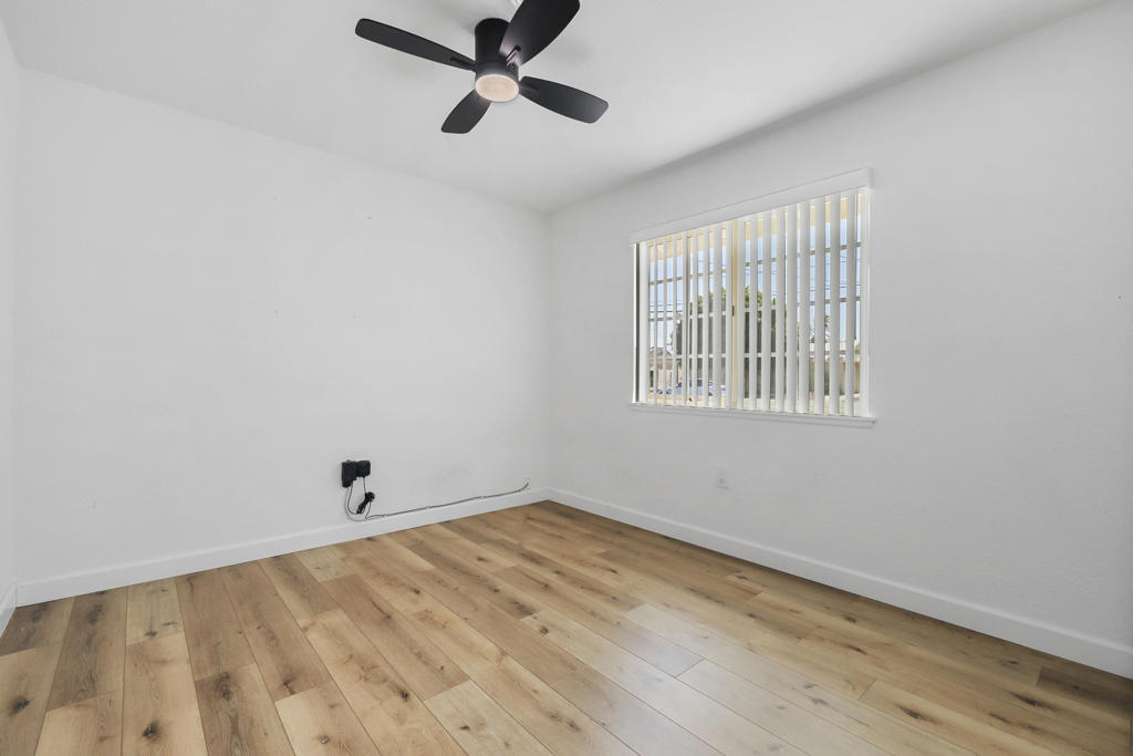 43415 Illinois Avenue Property Photo 20