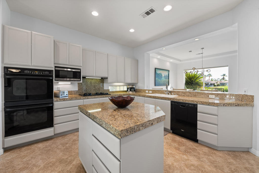 50500 Cypress Point Drive Property Photo 28