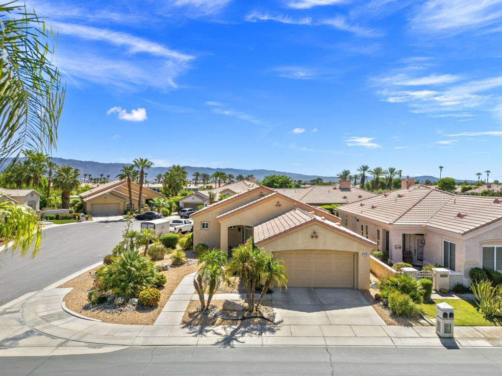 44718 Alexandria Vale Property Photo 1
