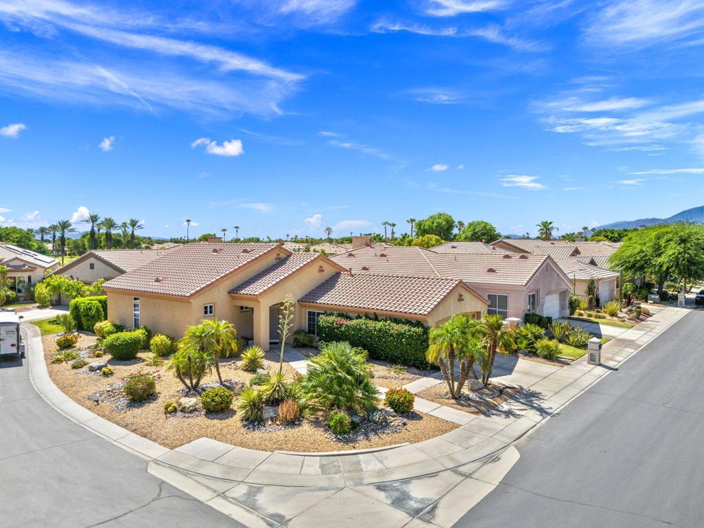 44718 Alexandria Vale Property Photo 2