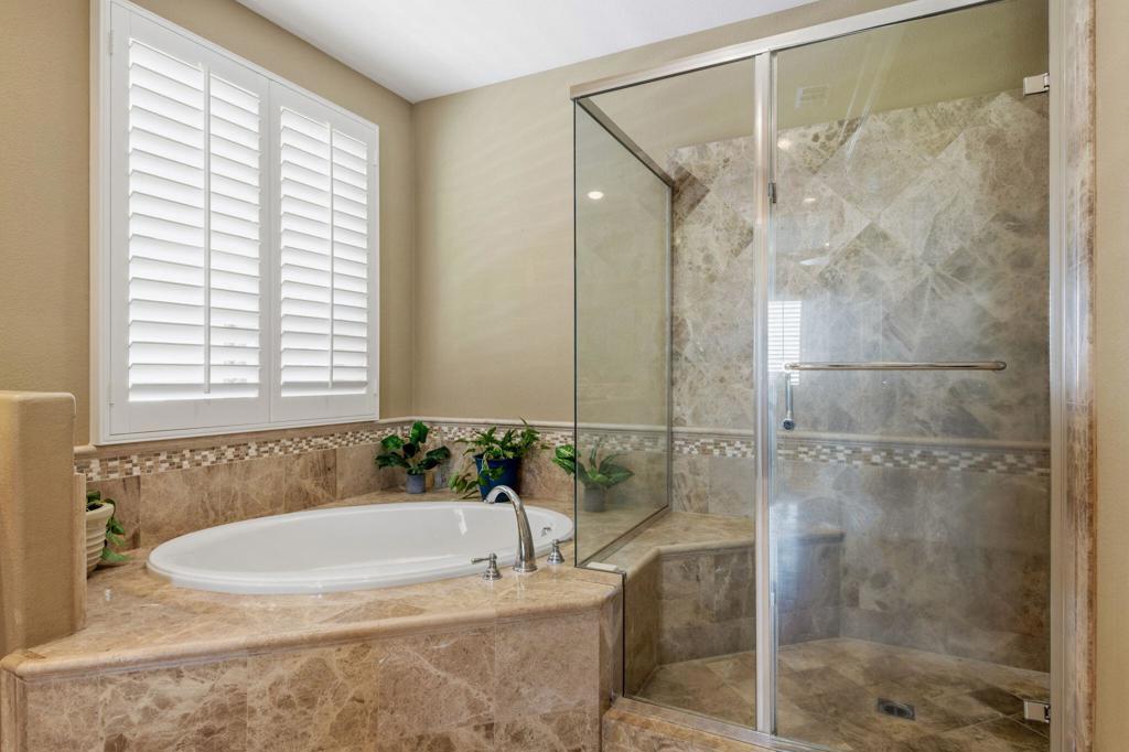 73786 Monet Drive Property Photo 28