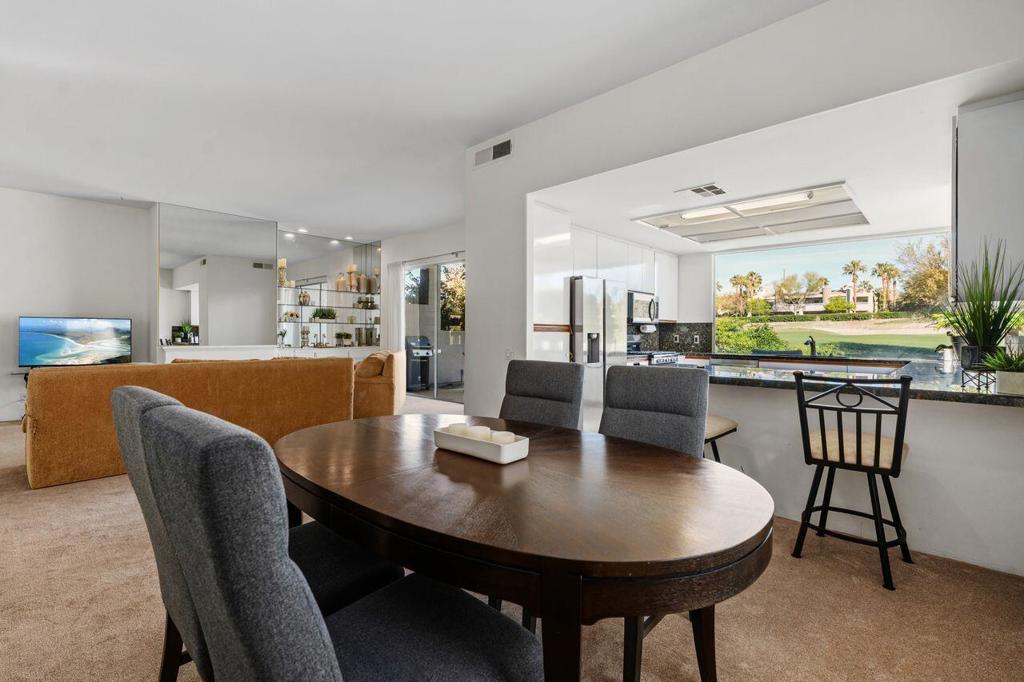 6 Pebble Beach Drive Property Photo 5