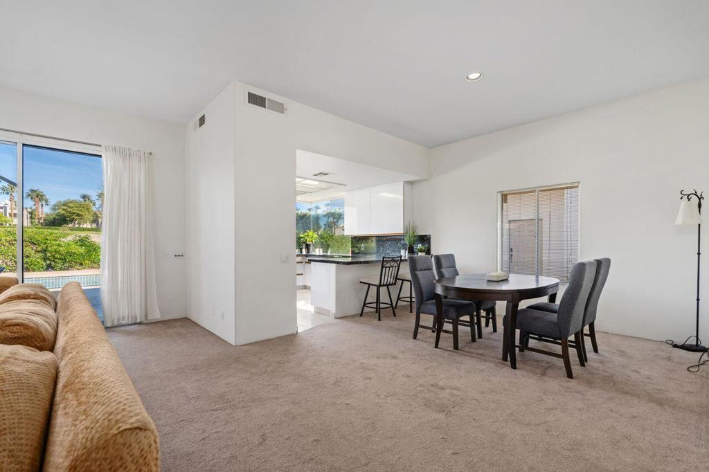 6 Pebble Beach Drive Property Photo 12