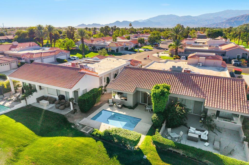 6 Pebble Beach Drive Property Photo 30