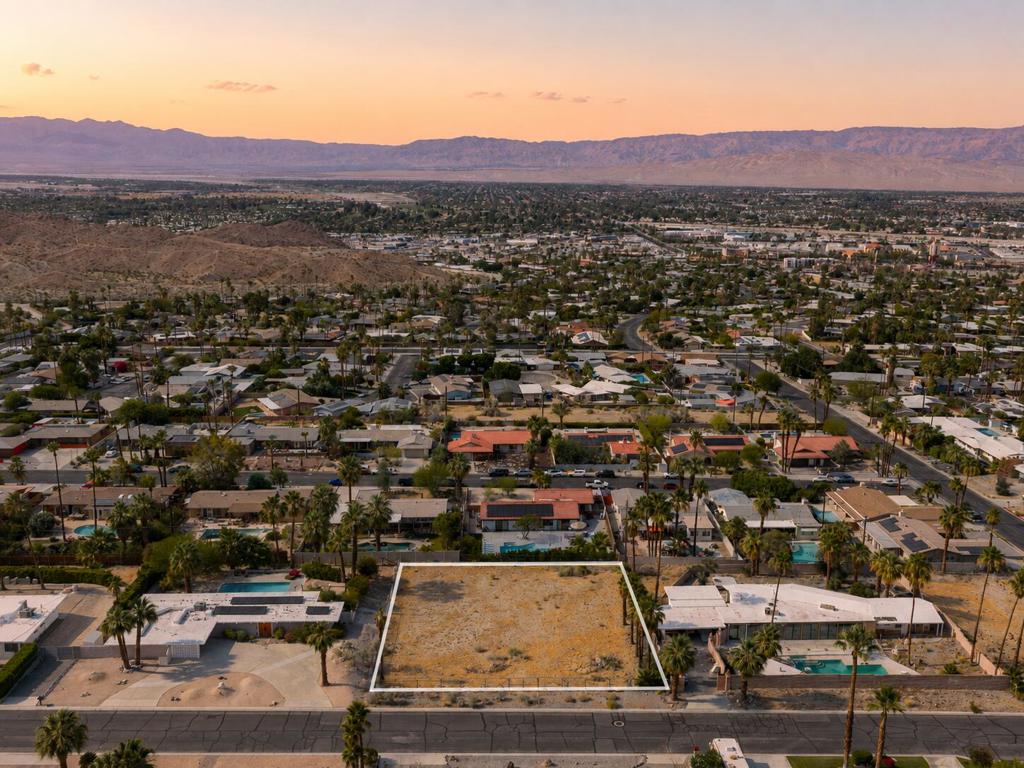 68440 Treasure Trail Property Photo 4
