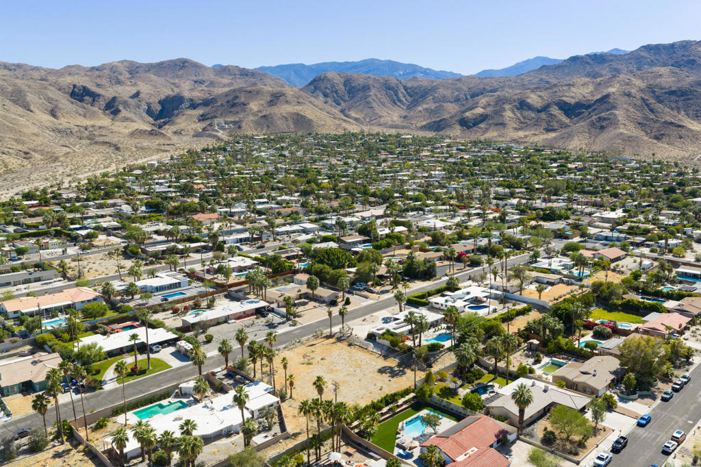 68440 Treasure Trail Property Photo 11