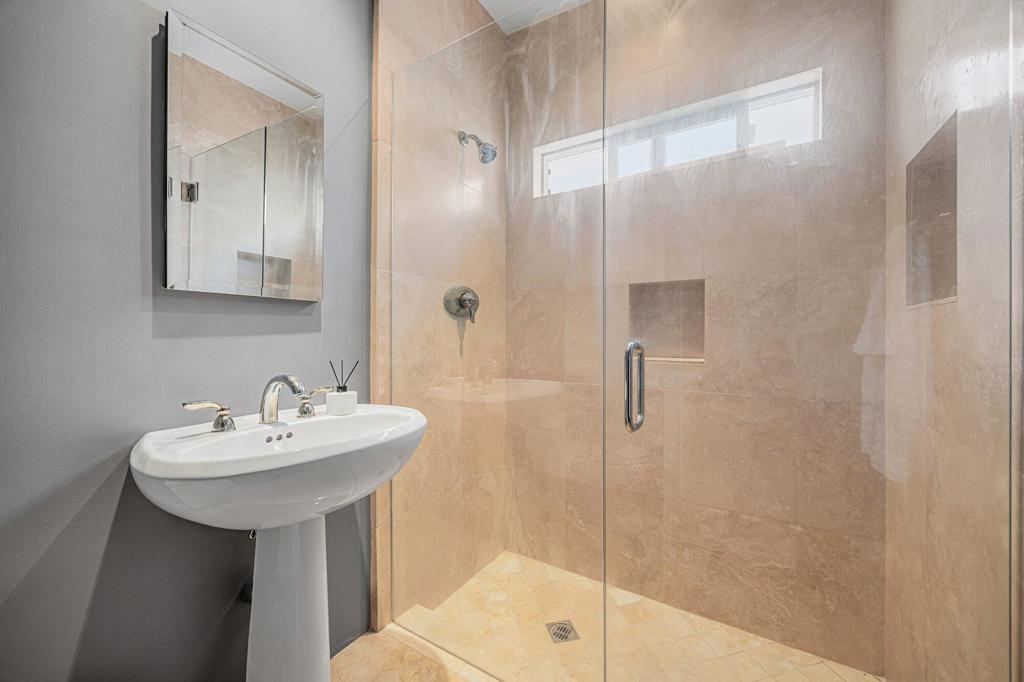 48240 Birdie Way Property Photo 24