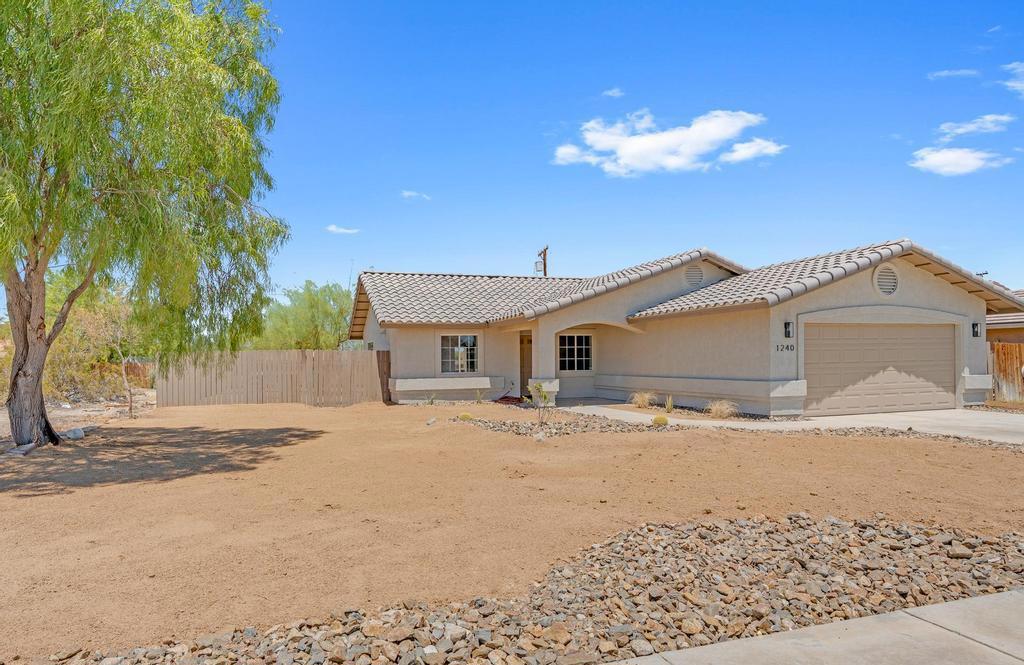 1240 Indian Ocean Avenue Property Photo 2