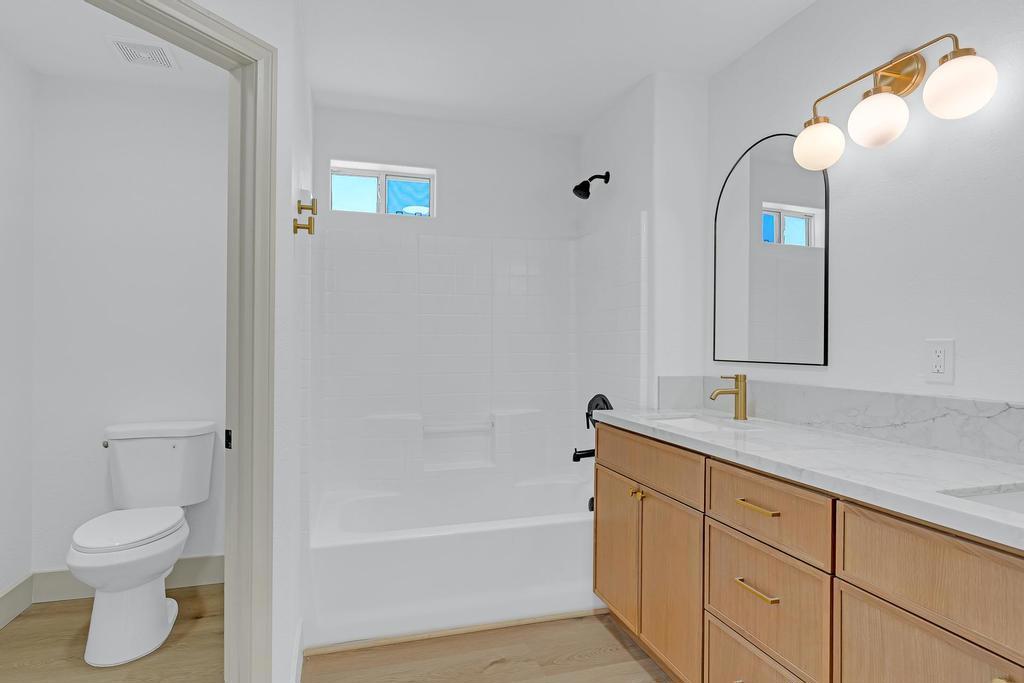 1240 Indian Ocean Avenue Property Photo 18