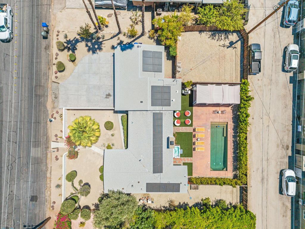 745 E Sunny Dunes Road Property Photo 47