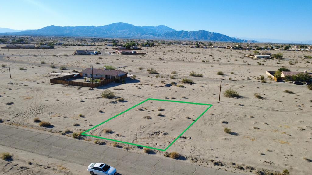 2301 Sand Flower Avenue Property Photo 3