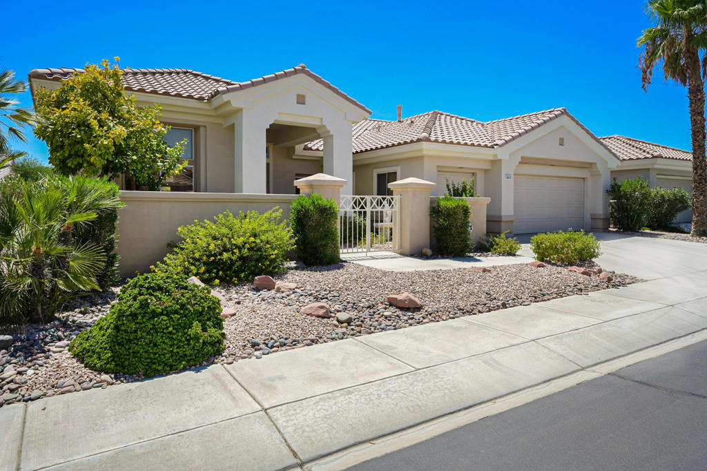 78075 Hunter Point Road Property Photo 1