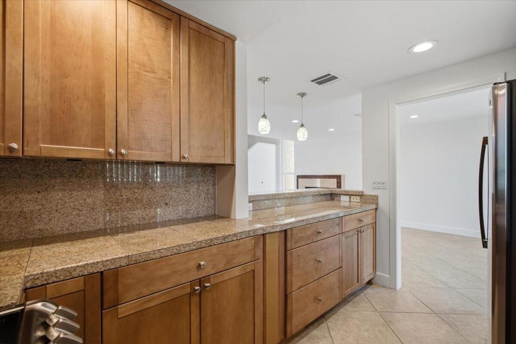 640 S Calle Petunia Property Photo 10