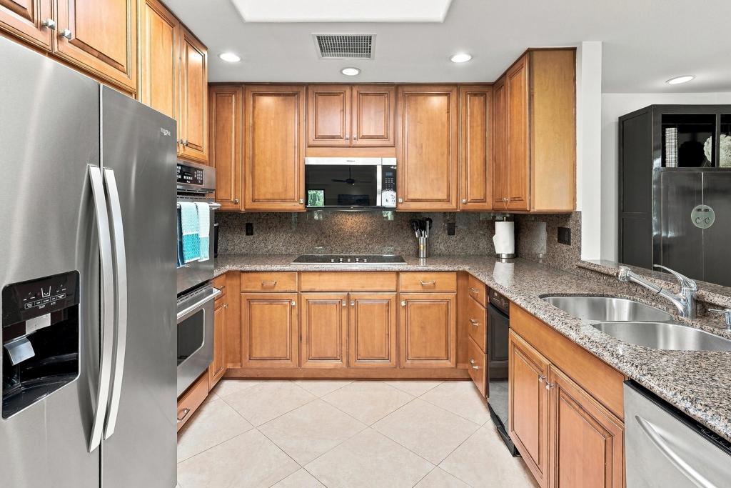 115 Columbia Drive Property Photo 13