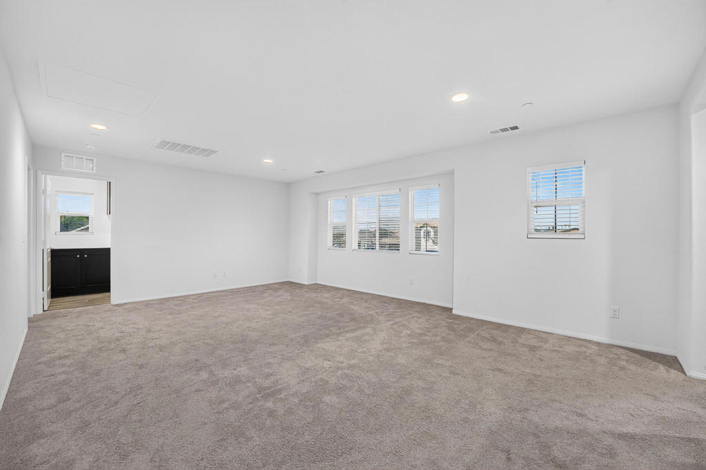 44816 Beringer Drive Property Photo 19