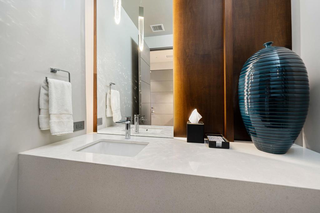 281 S Hermosa Drive Property Photo 42