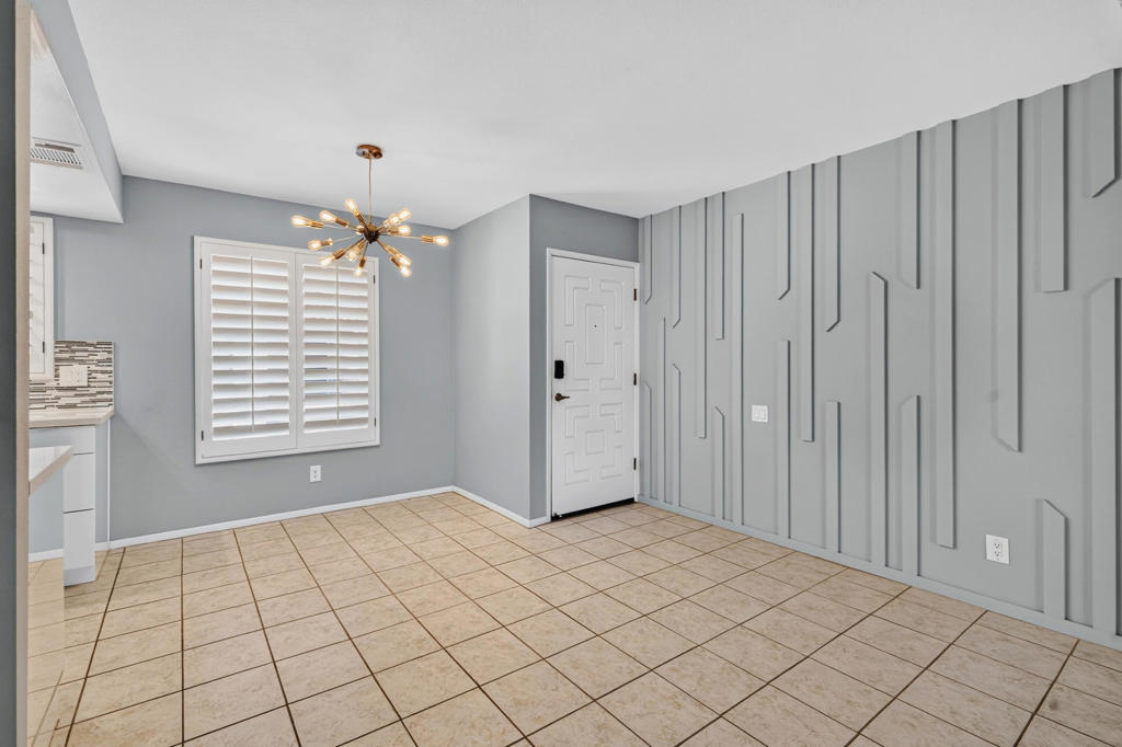 2160 S Palm Canyon Drive 9 Property Photo 6