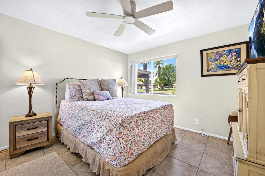 48982 Eisenhower Drive Property Photo 15