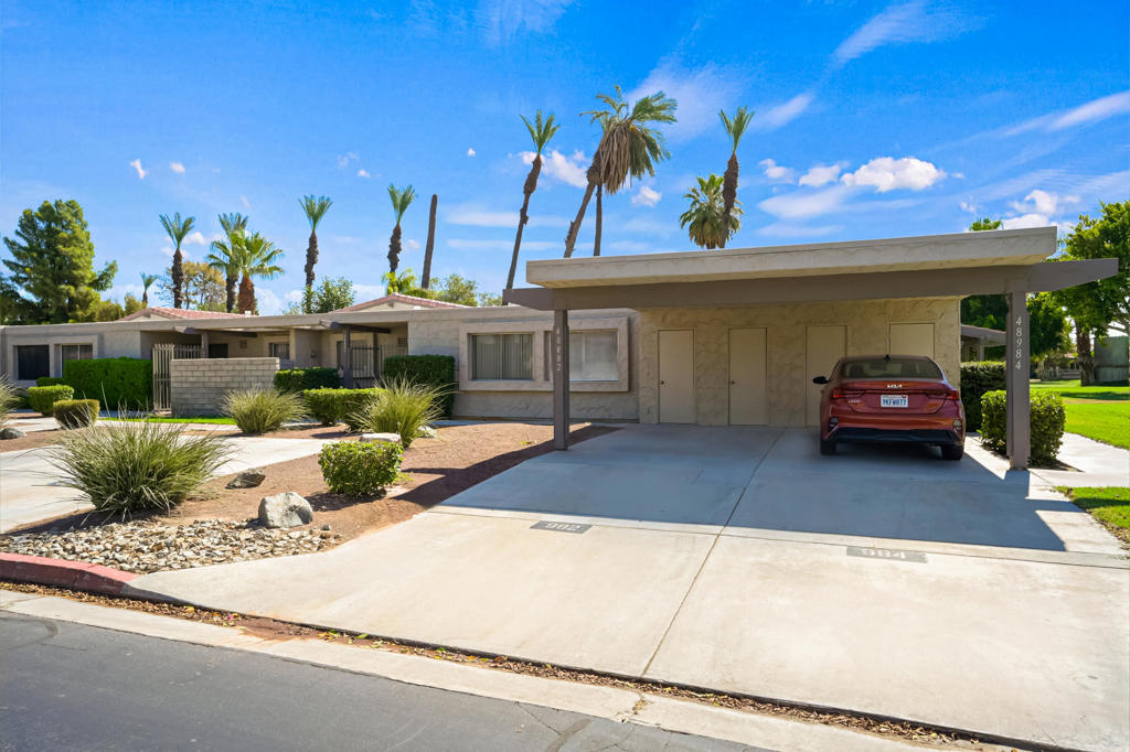 48982 Eisenhower Drive Property Photo 19