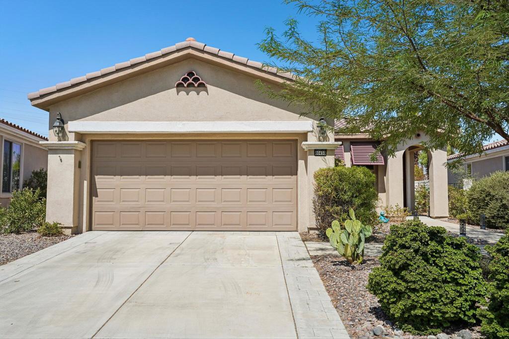 80450 Avenida Linda Vista Property Photo 1